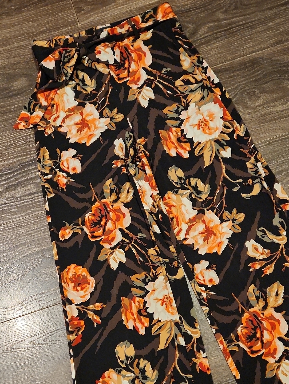 ❤️ WHITE HOUSE BLACK MARKET WIDE LEG FLORAL HIGH RISE PANTS, TIE WAIST, XXS - Picture 3 of 9